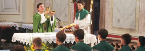 Naša nova duhovnika <br> bod'ta pozdravljena!